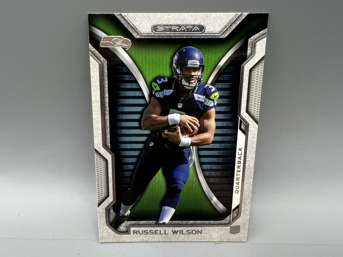 2012 Topps Strata Russell Wilson RC #29 (1 of 2)
