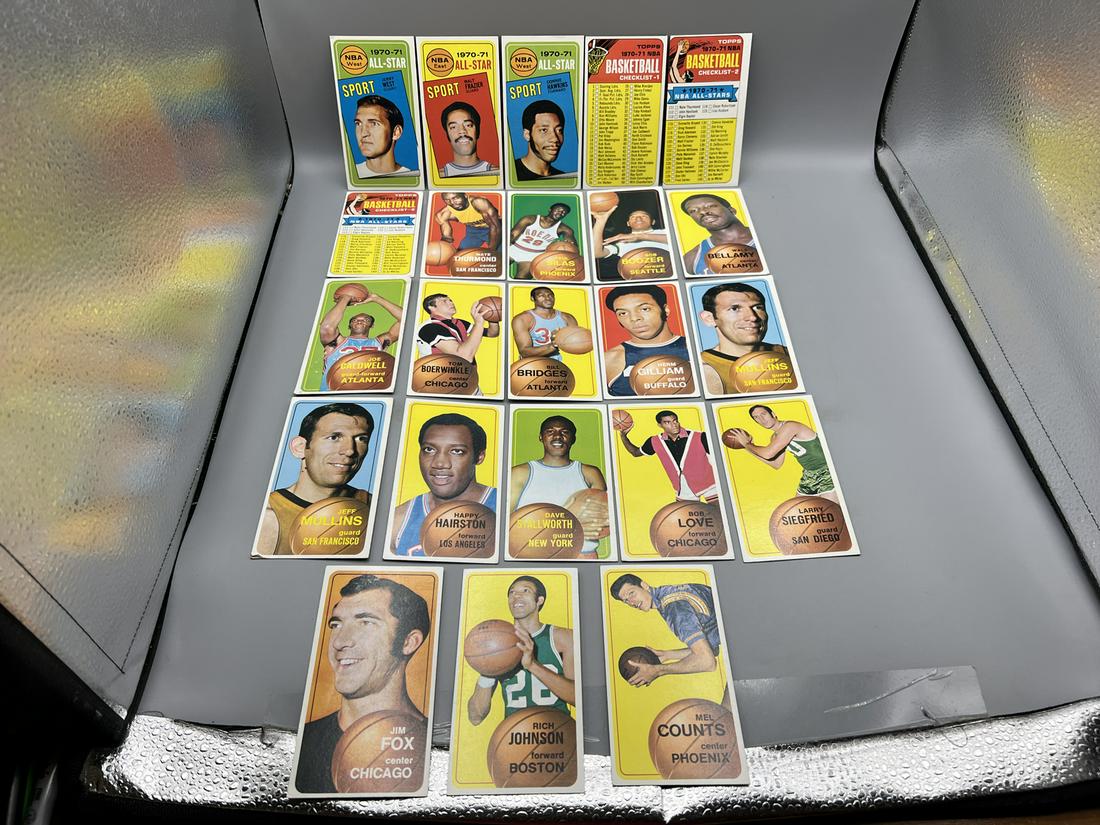 Lot of (23) Assorted 1970-71 Topps Basketball Cards - Varying Conditions - Jerry West, Walt Frazier, (1 of 12)