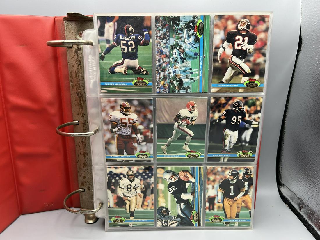 1991 Stadium Club Football Complete Set In Binder - Brett Favre RC: Appears complete but unverified