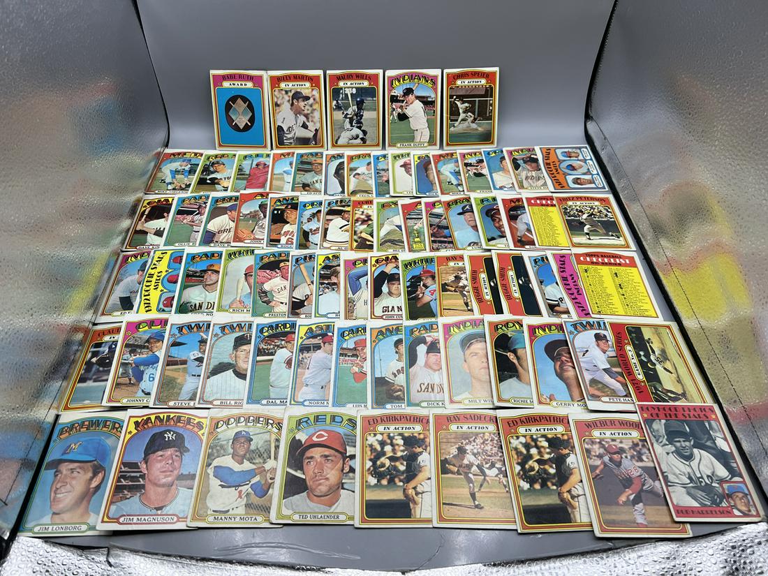 Lot of Assorted 1972 Topps Baseball Cards - Varying Conditions (1 of 5)