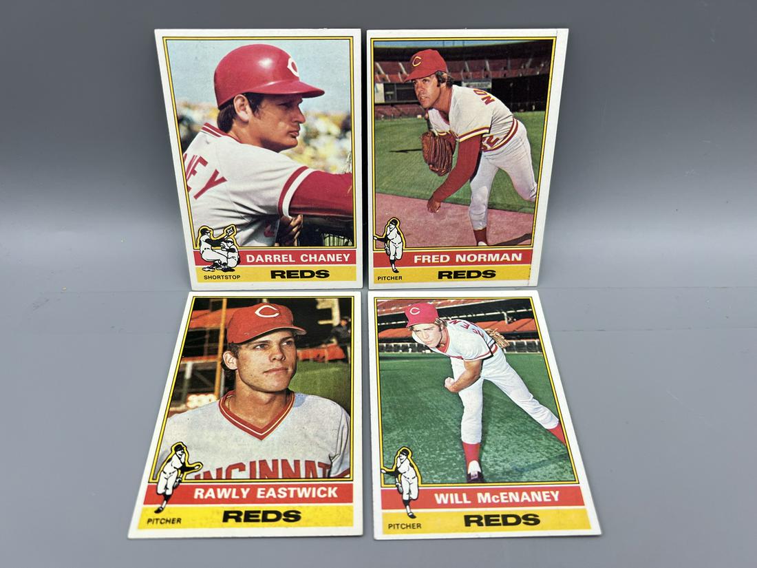 Lot of (4) Assorted 1976 Topps Baseball Cincinnati Reds Cards - Varying Conditions (1 of 2)