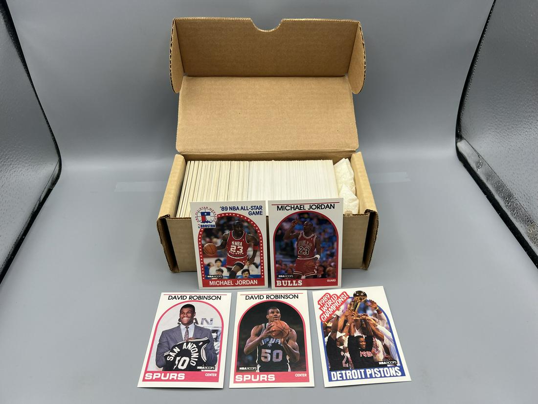 1989-1990 NBA Hoops Basketball Complete Set - David Robinson RC's & Michael Jordan (1 of 3)