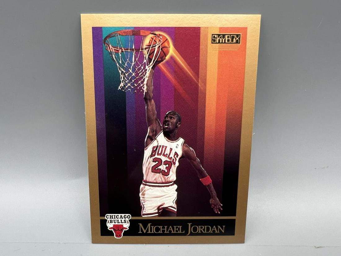 1990 Skybox Michael Jordan #41 (1 of 2)