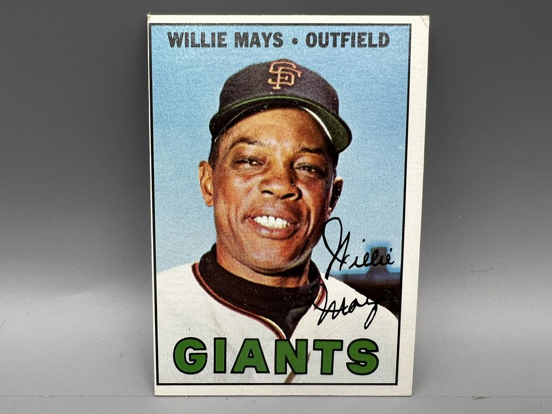 1967 Topps Willie Mays #200 (1 of 2)