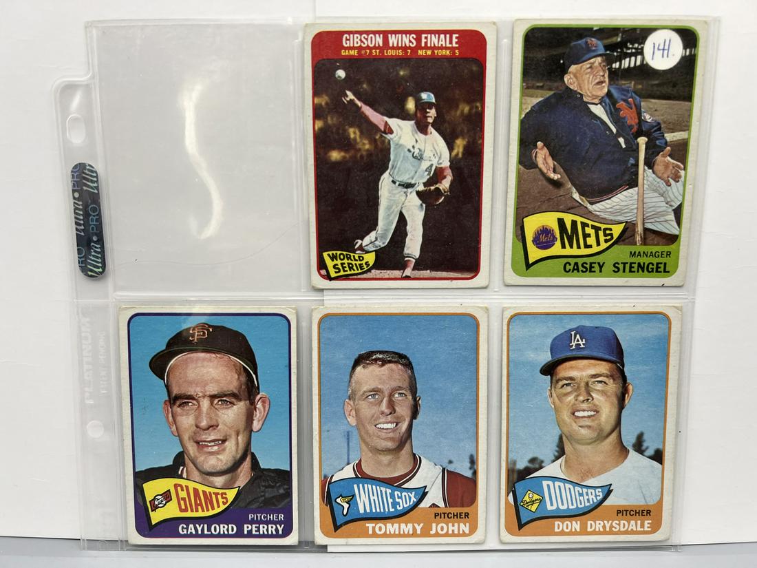 Lot of (5) 1965 Topps Baseball Star Player Cards - Varying Conditions - Bob Gibson, Tommy John, Don (1 of 2)