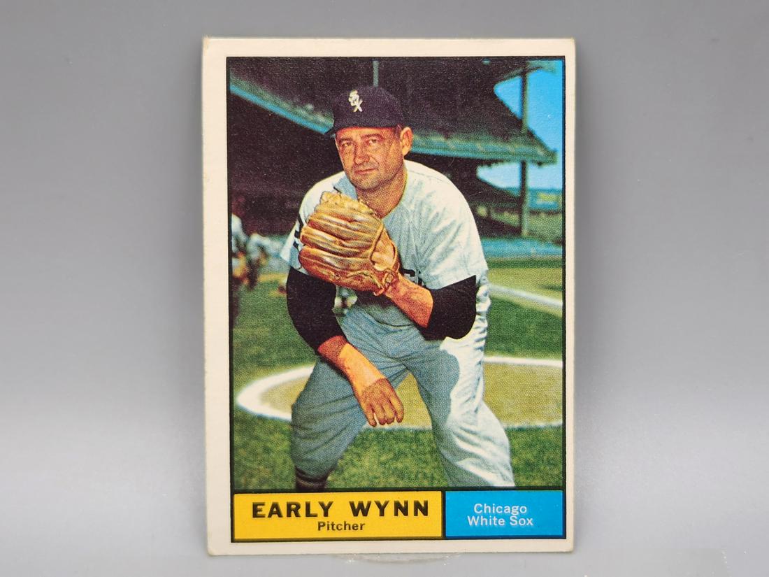 1961 Topps Early Wynn #455 HOF (1 of 2)