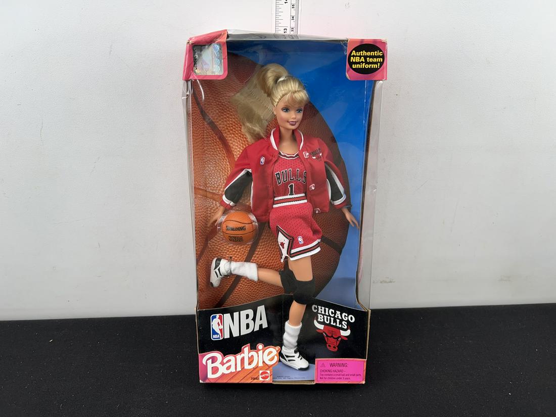 Nba Barbie Chicago Bulls Barbie Doll Figure