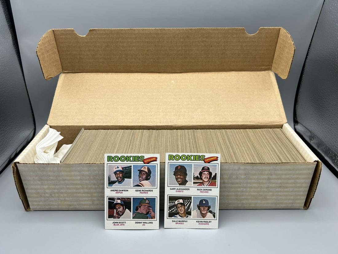 1977 Topps Baseball Complete Set - Set appears to average mid-grade condition or better - Andre (1 of 10)