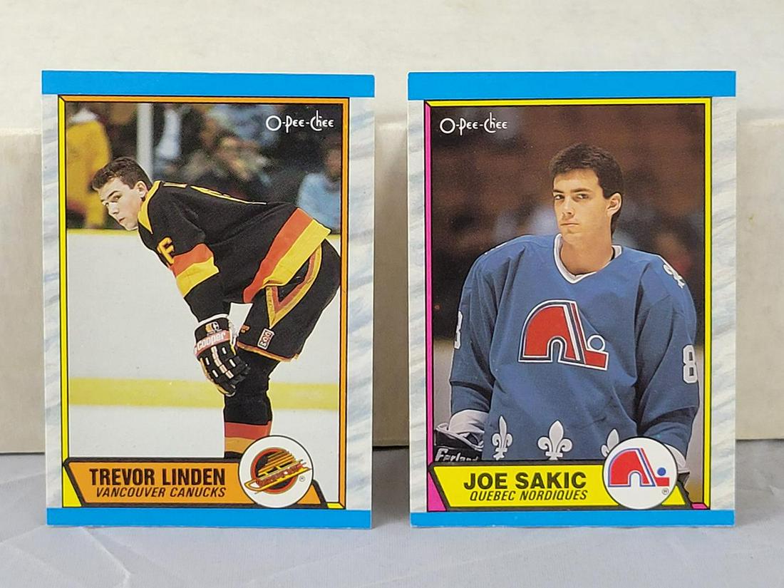 1989-90 O Pee Chee (OPC) Rookie Card Pair: Joe Sakic (HoF) and Trevor Linden