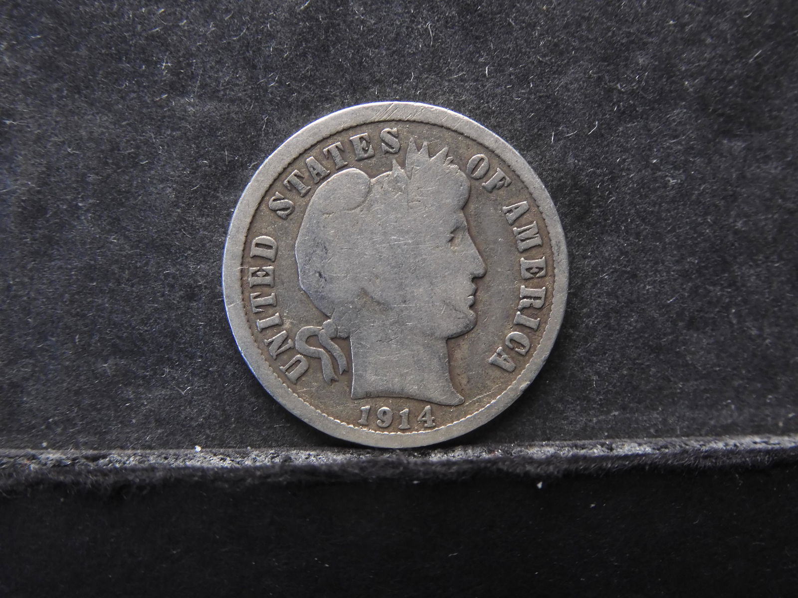 1914-D (90% SILVER) BARBER DIME/109 YEARS OLD! (1 of 2)