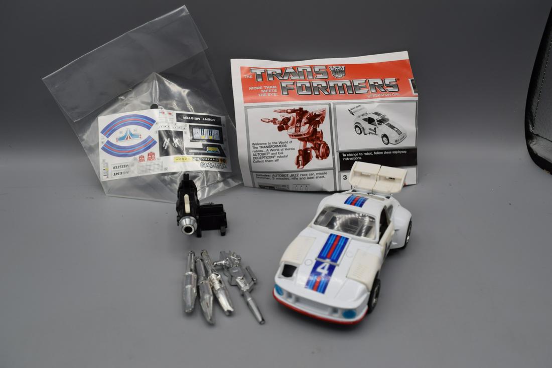 2002 Transformers Jazz Reissue with instructions and unapplied stickers (1 of 2)