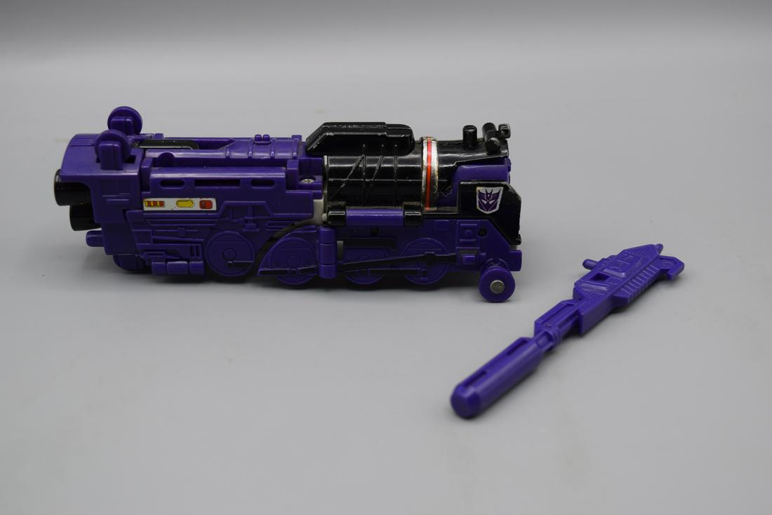 1985 Transformers G1 Astrotrain (1 of 4)