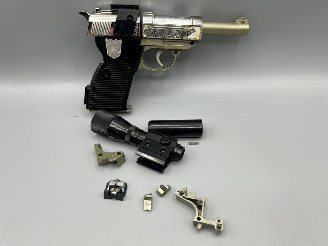 1984 Transformers G1 Megatron P38 - Broken - For Parts (1 of 3)