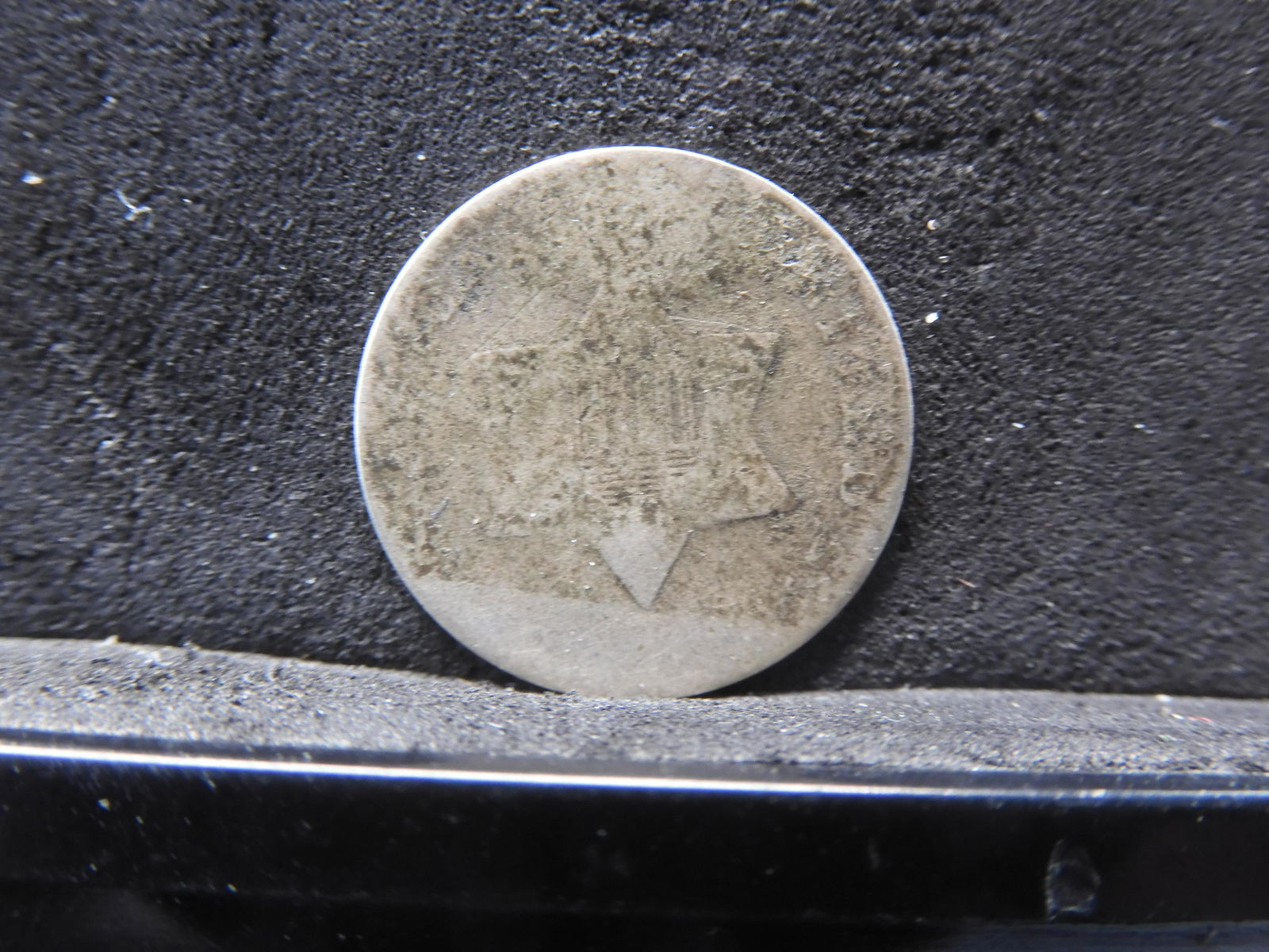 Three 3 Cent Silver - Nice Filler! (1 of 3)