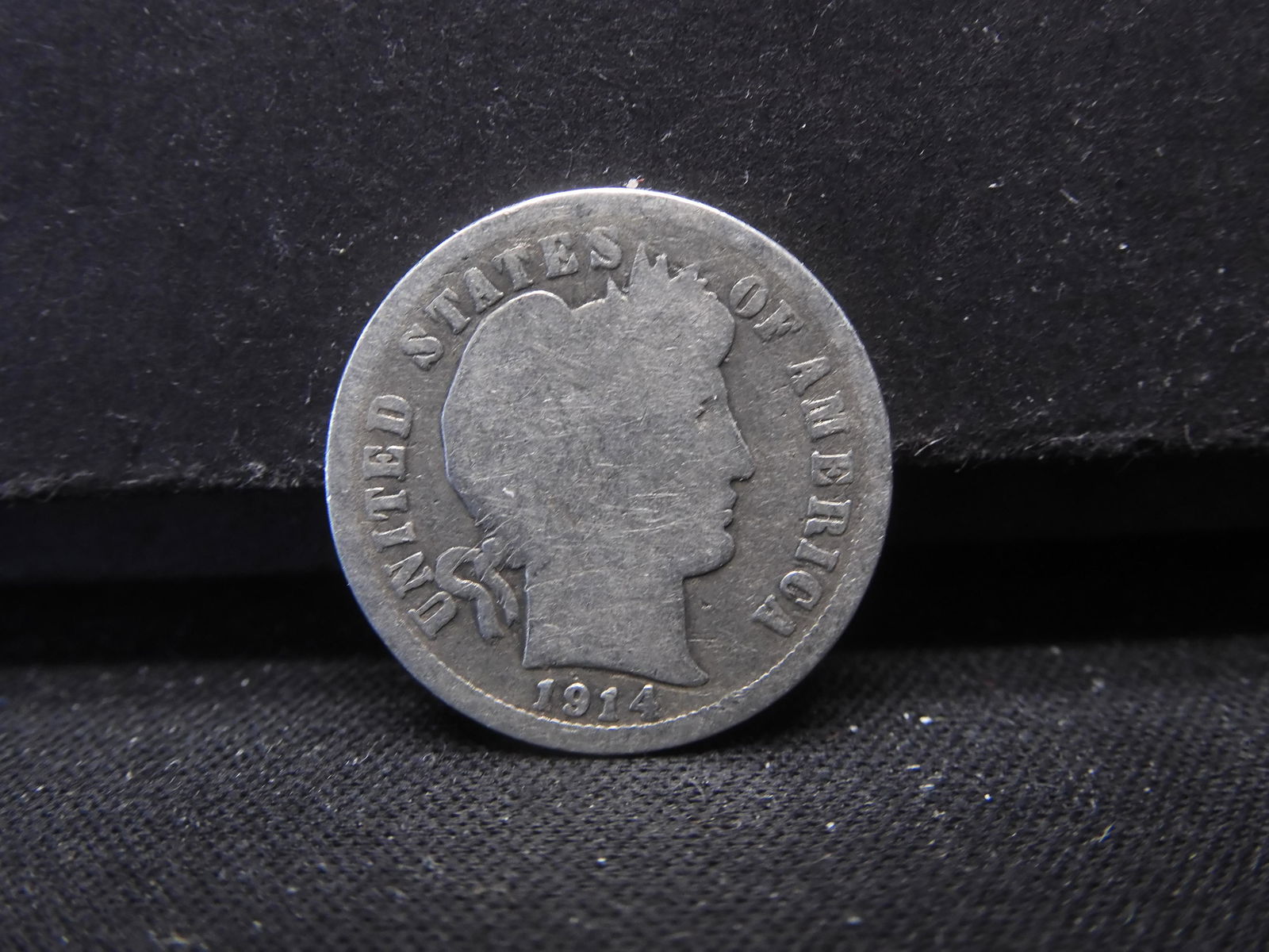 1914-D (90% SILVER) BARBER DIME/109 YEARS OLD! (1 of 2)