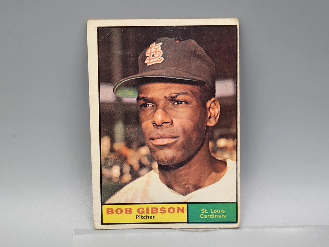 1961 Topps Bob Gibson #211 HOF: 1961 Topps Bob Gibson #211 HOF