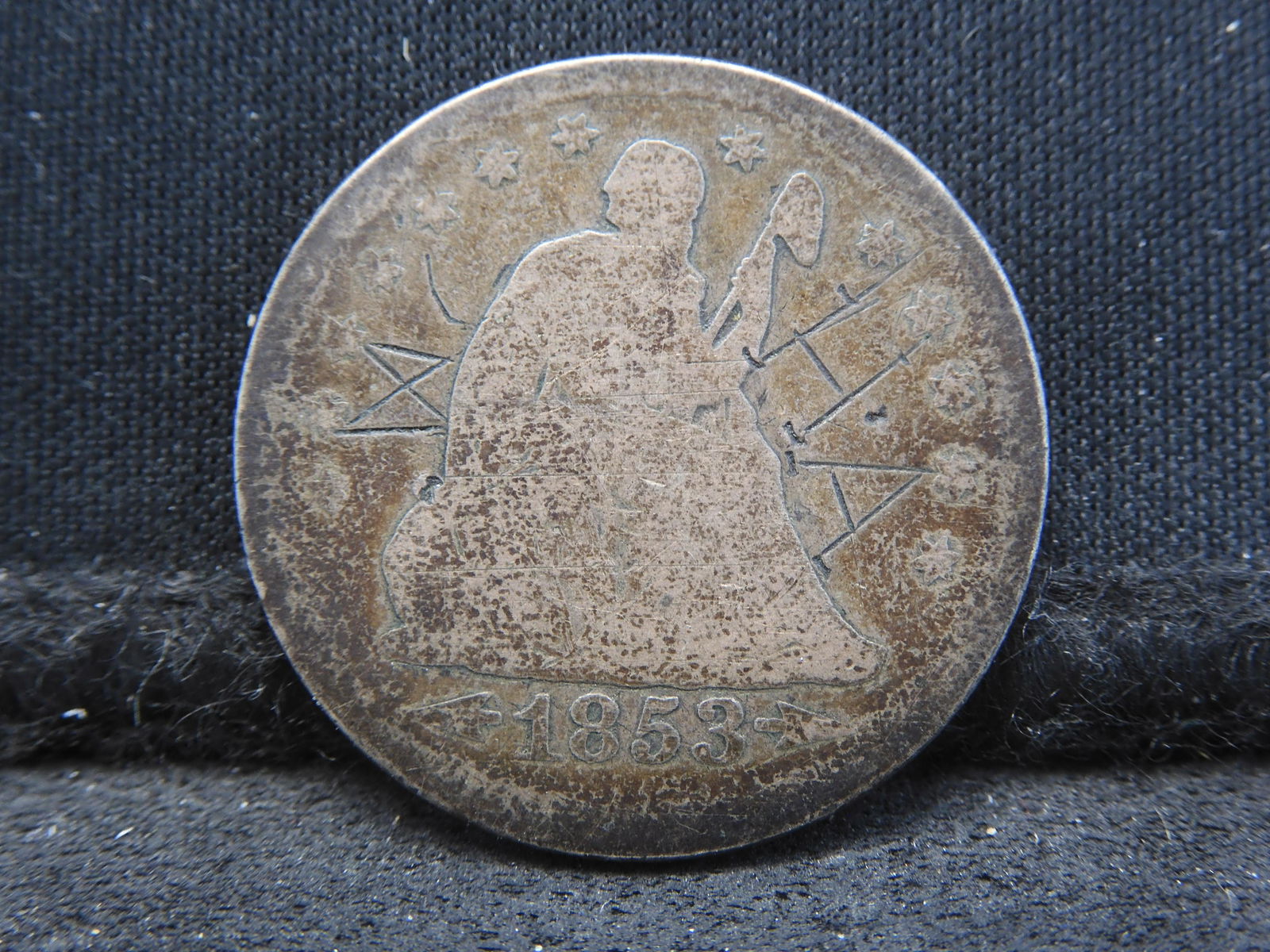 1853 Arrows & Rays Seated Liberty Quarter (1 of 2)