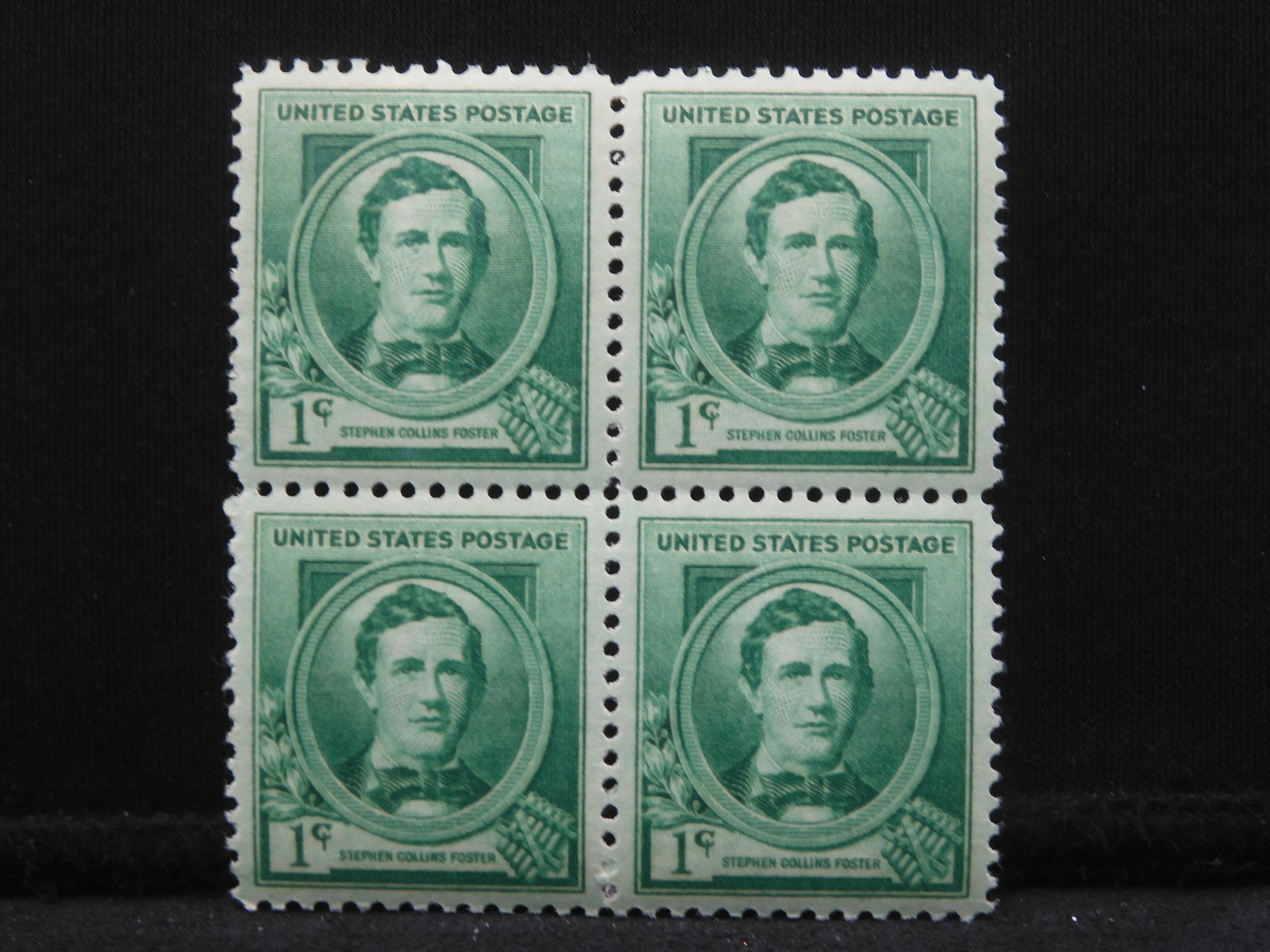 1940 Stephens Collins Foster, Famous American 1-Cent Block Of 4 Stamps. Scotts #879.: 1940 Stephens Collins Foster, Famous American 1-Cent Block Of 4 Stamps. Scotts #879.