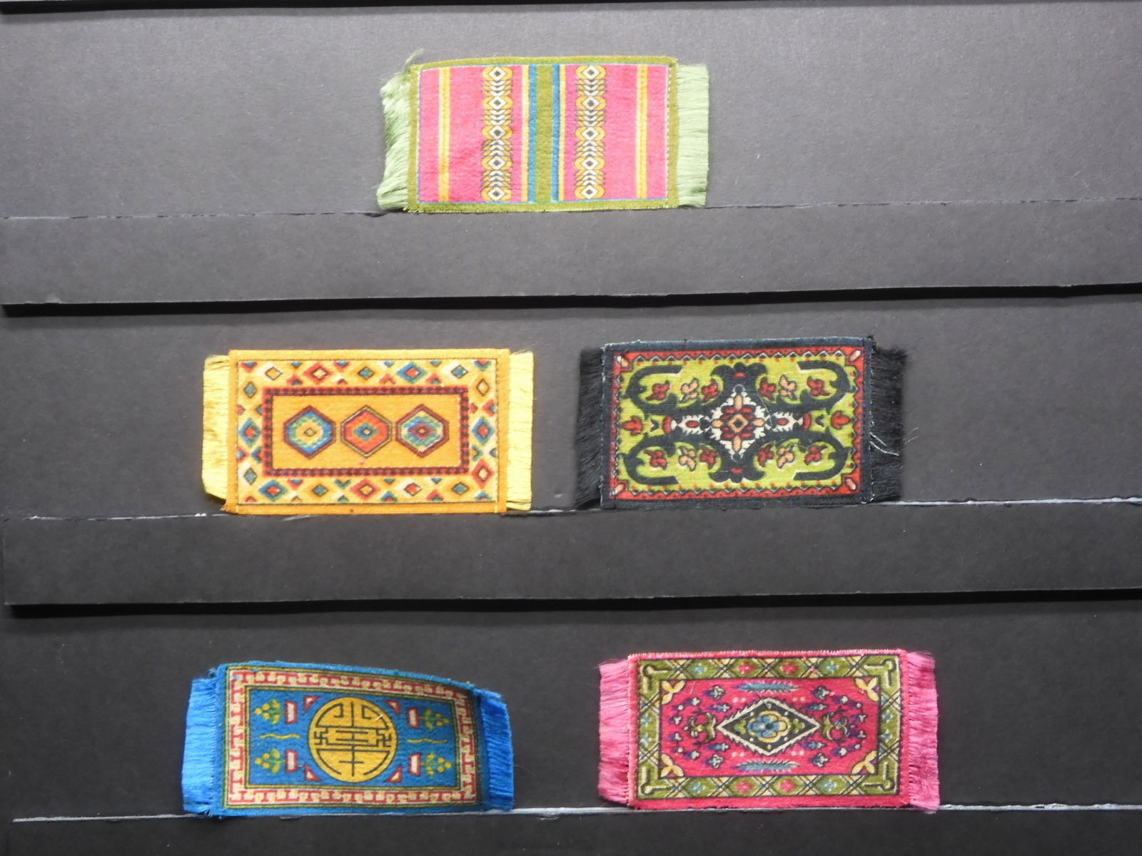 5 - Cigarette Felt Silk Rug Oriental Persian Miniature Dollhouse Rug (1 of 11)