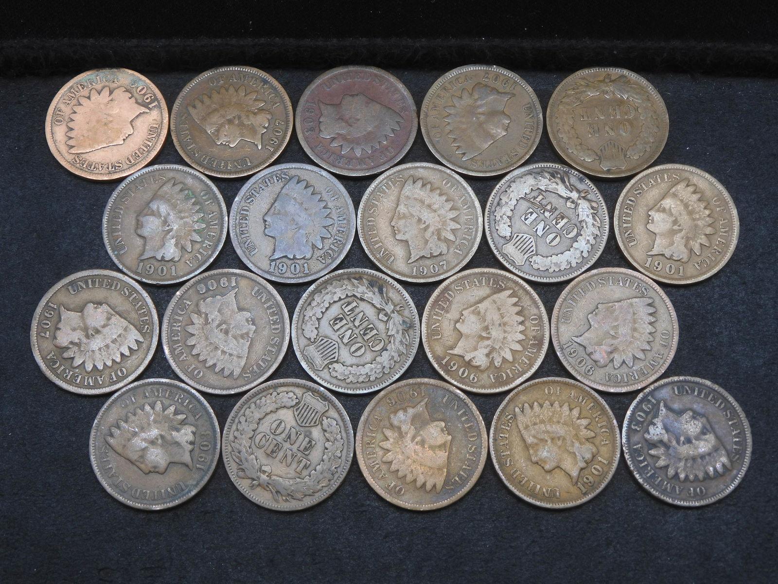 1901-1907 Indian Head Cents - 20 Coins (1 of 3)