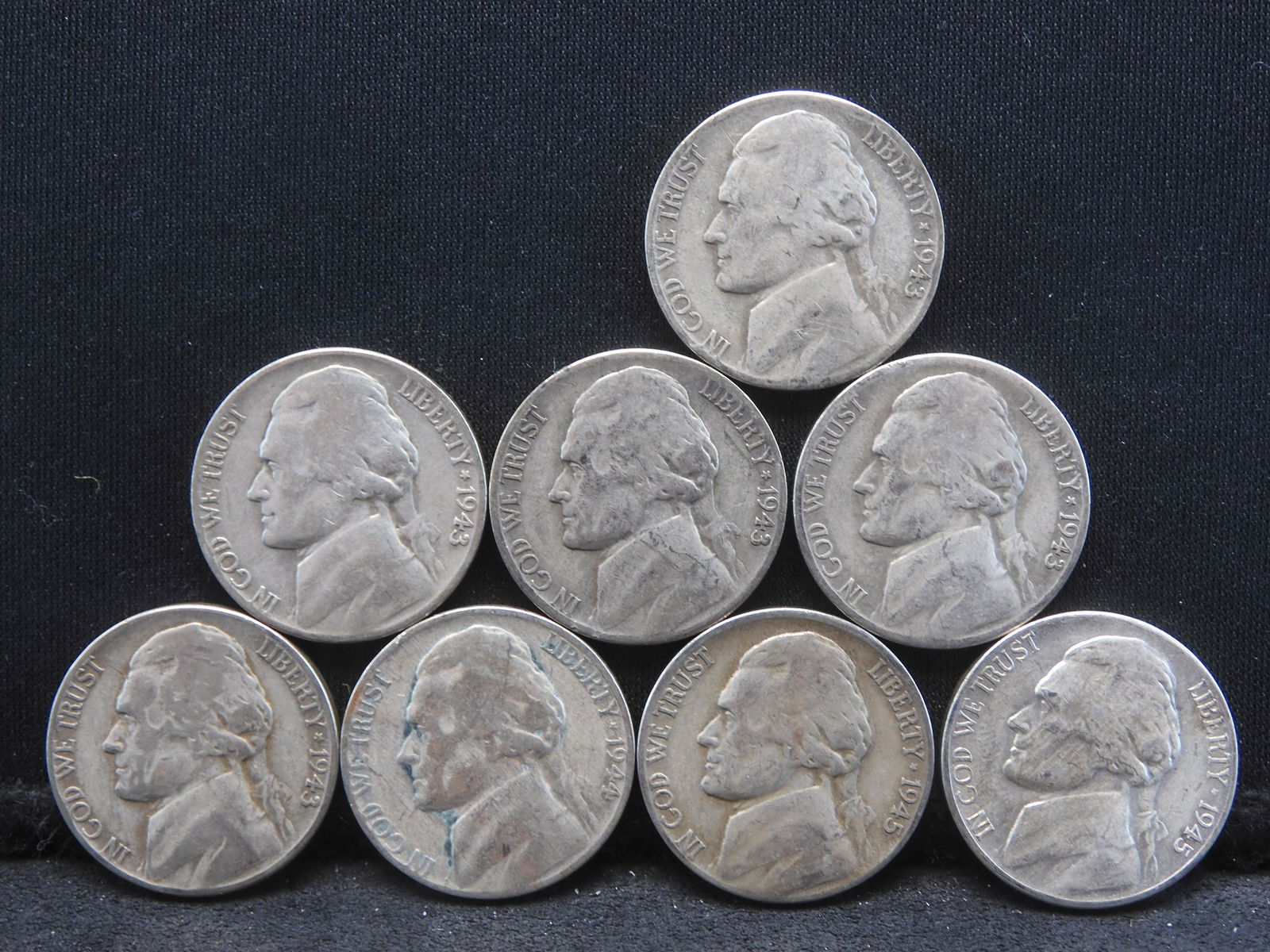 1943/1944/1945 (various mint marks) - Jefferson War Nickels - (Qty 8) - 35% Silver: 1943/1944/1945 (various mint marks) - Jefferson War Nickels - (Qty 8) - 35% Silver