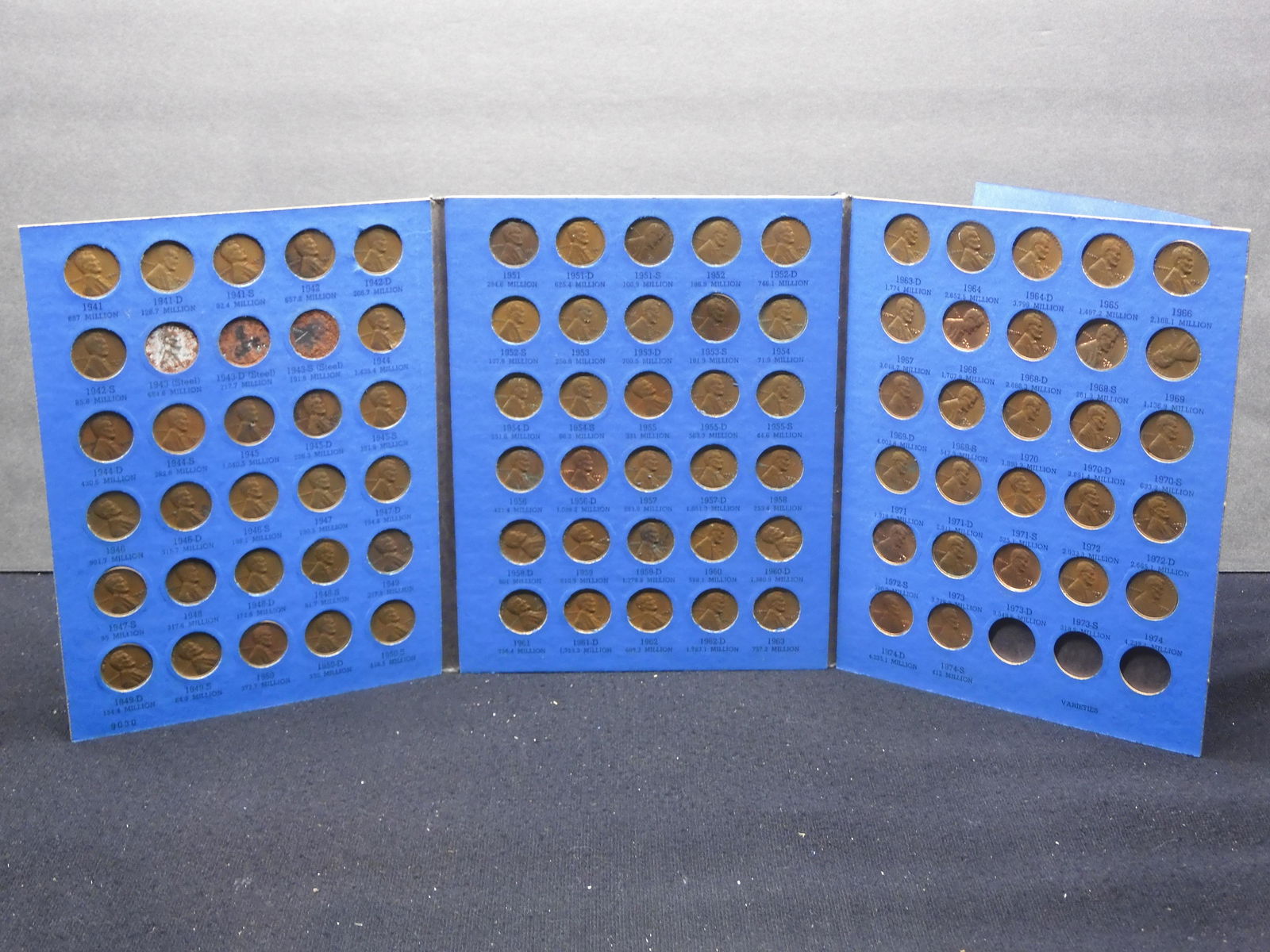 Whitman Collector Folder of Lincoln Wheat and Memorial Cents Includes the 1943 P,D,&S Steel Wheat (1 of 8)