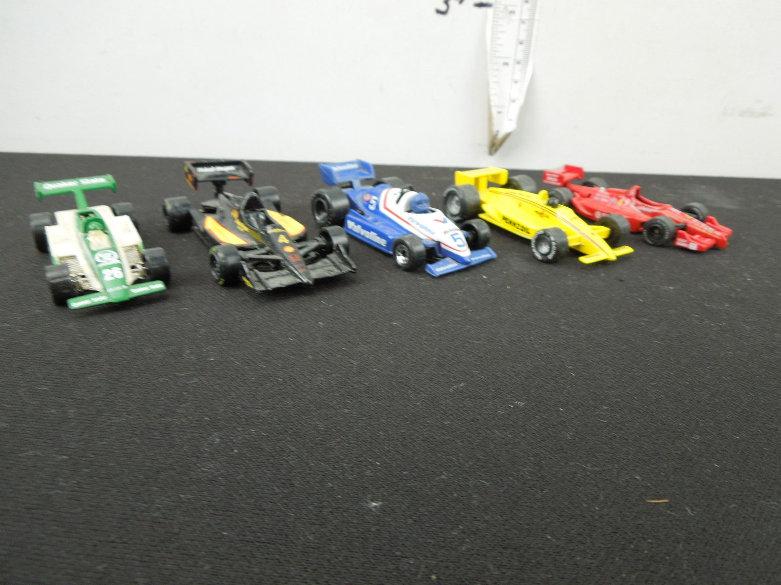 Lot of 5 Diecast Indy Cars; Matchbox, Hot Wheels, and Others (1 of 8)