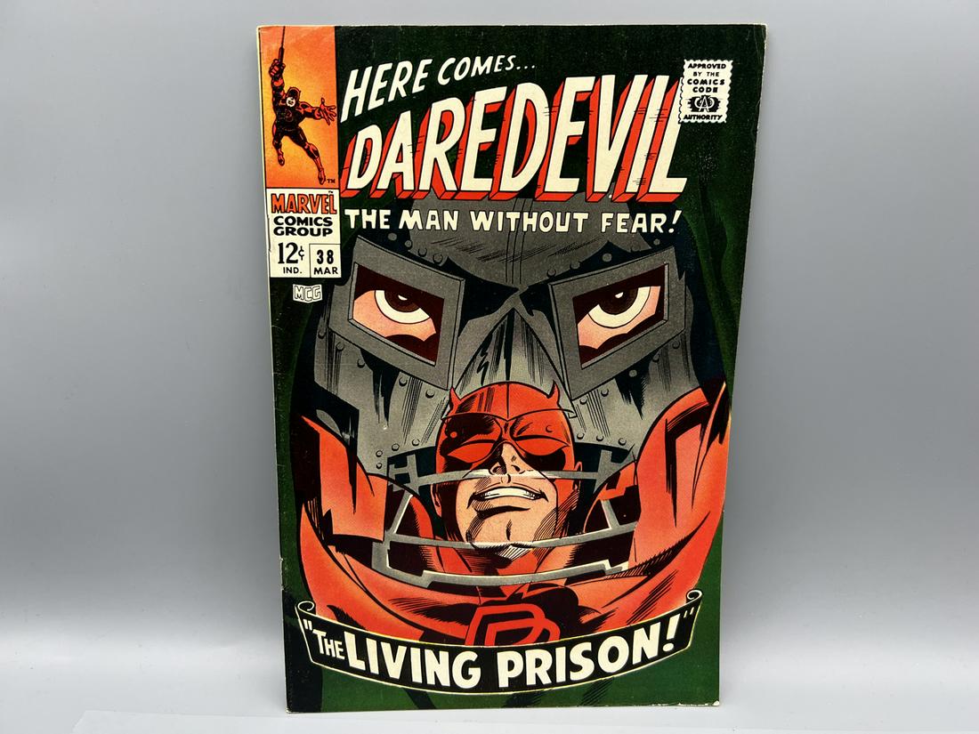 Daredevil #38  - Dr Doom app - Marvel Comics (1 of 4)