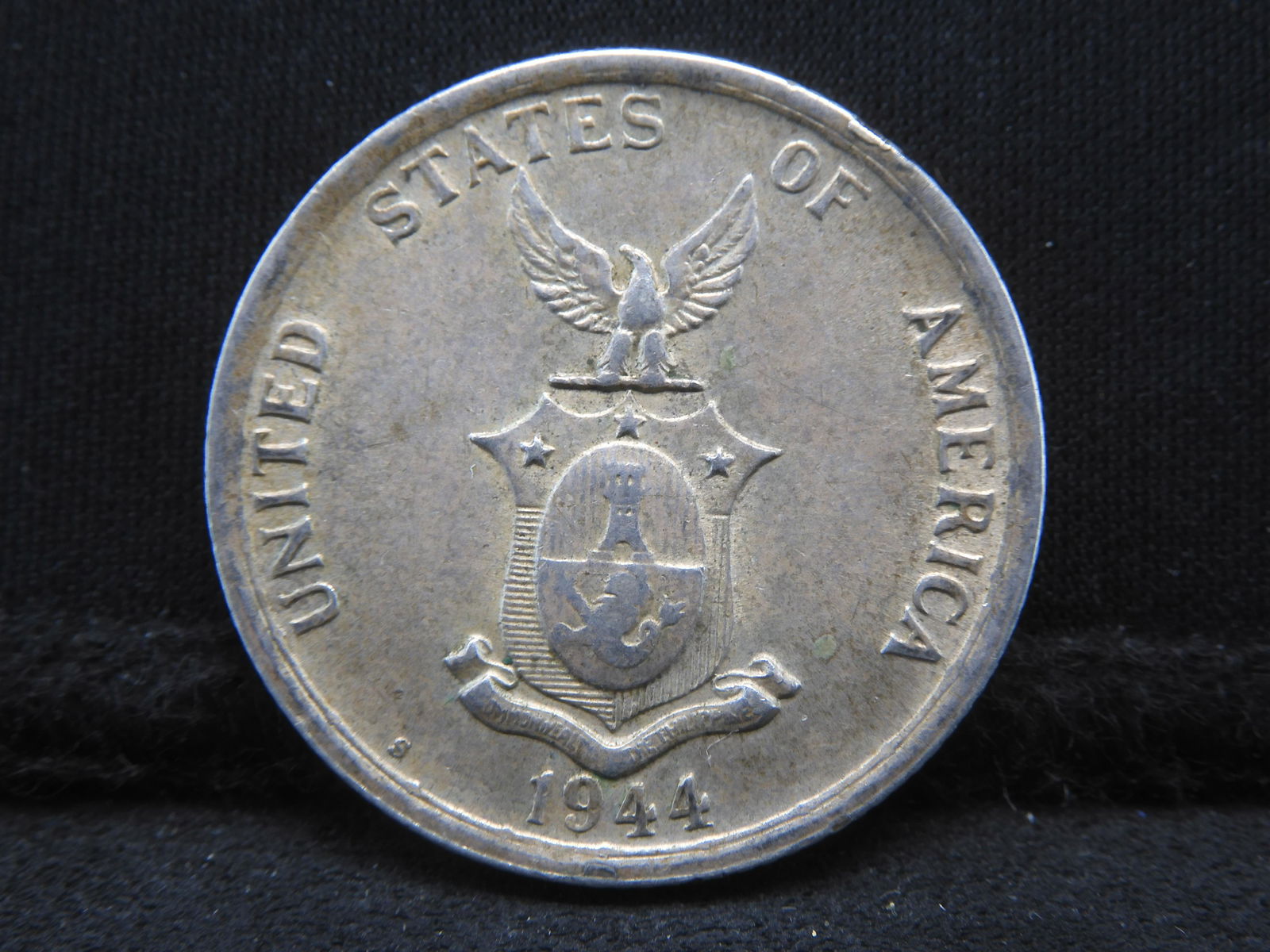 1944-S Uncirculated Philippines 50 Centavos 75% Silver Coin.  Woman With Anvil & Hammer.  Coin (1 of 2)