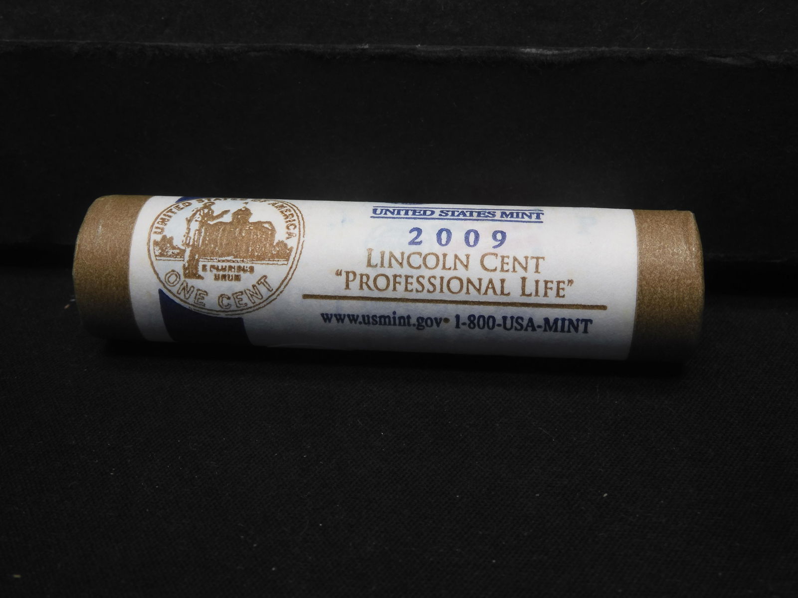 2009-P Lincoln Professional Life RED BU Roll. Original US Mint Roll (1 of 3)