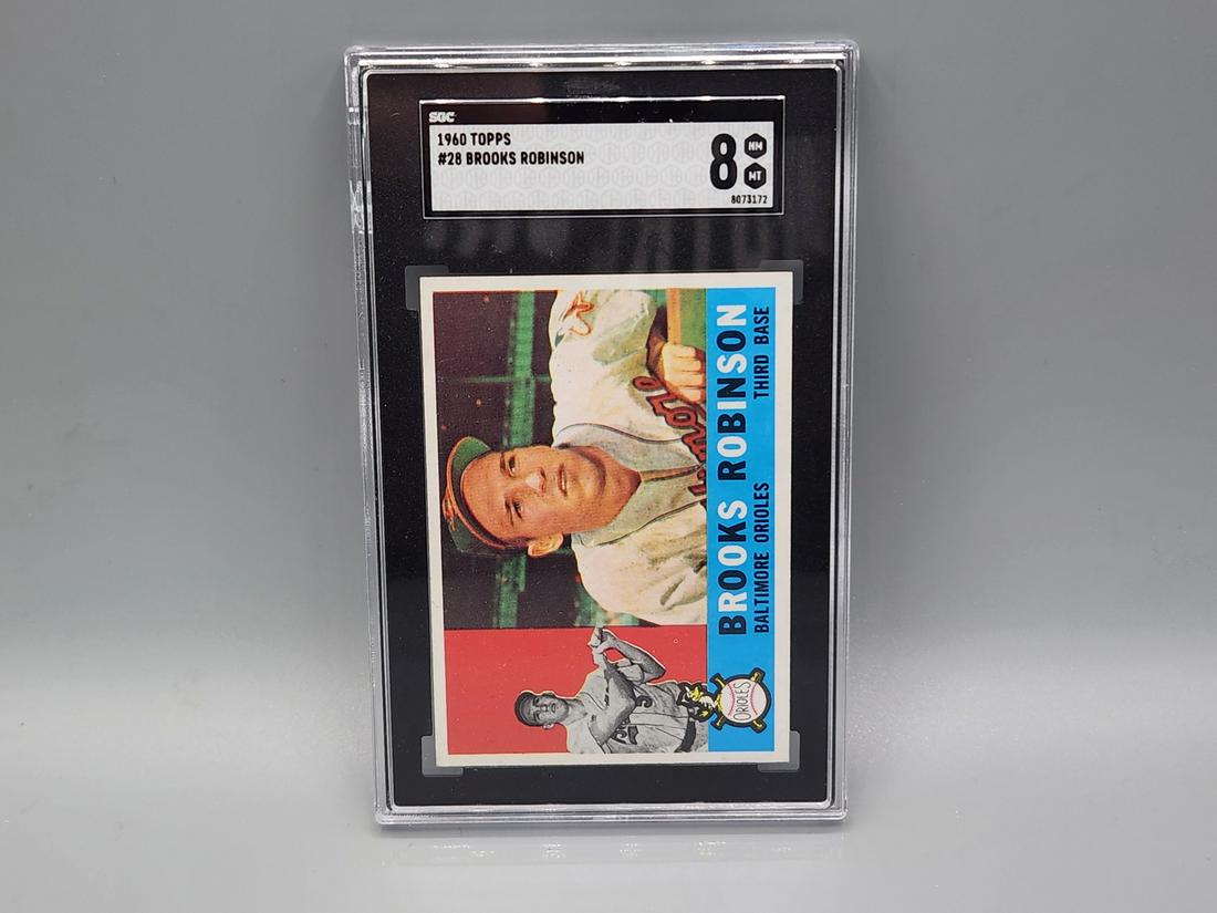 1960 Topps Brooks Robinson #28 SGC 8 HOF (1 of 2)