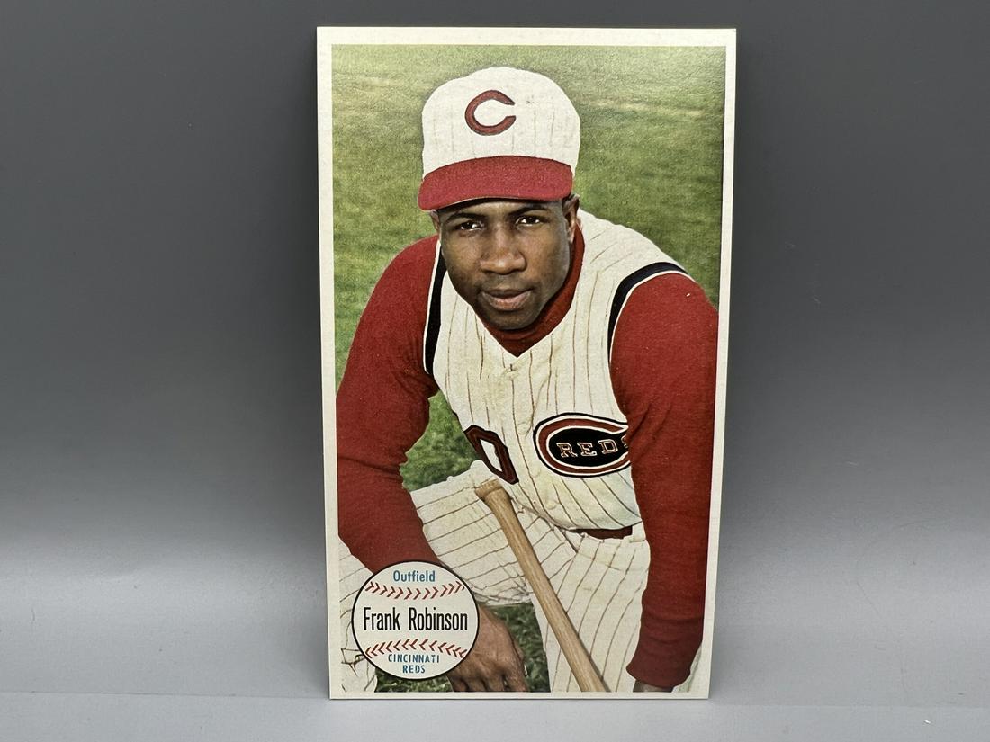 1964 Topps Giants #29 Frank Robinson (1 of 2)