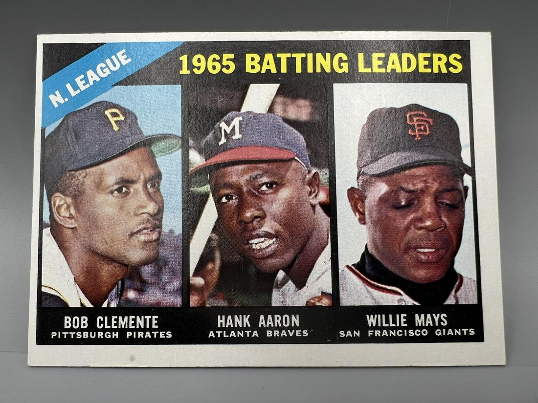 1966 Topps #215 NL Batting Leaders w/ Roberto Clemente, Hank Aaron, Willie Mays: 1966 Topps #215 NL Batting Leaders w/ Roberto Clemente, Hank Aaron, Willie Mays