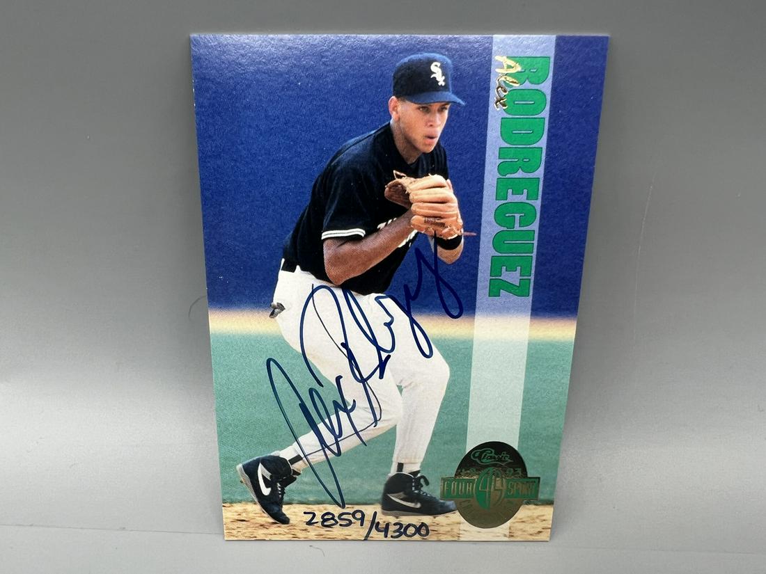1993 Classic Four Sport /4300 Alex Rodriguez Rookie Auto (1 of 2)