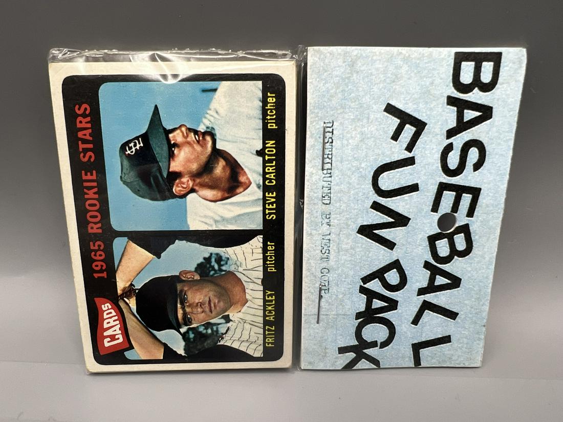 1965 Topps Baseball West Corp. Unopened Cello Fun Pack - Steve Carlton RC On Front (1 of 3)