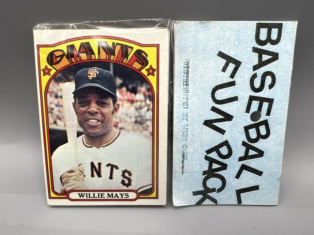 1972 Topps Baseball West Corp. Unopened Cello Fun Pack - Willie Mays On Front (1 of 2)