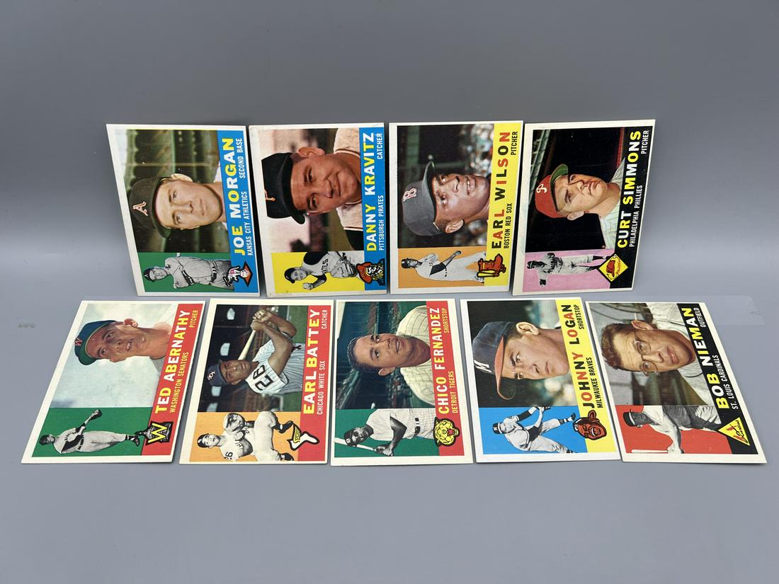 Lot of (9) 1960 Topps Baseball Cards - Varying Conditions (1 of 2)