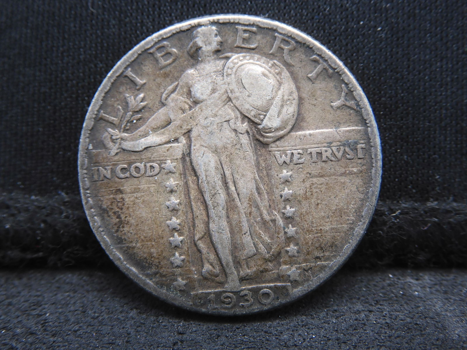 1930 Standing Liberty Quarter.  Nice VF Plus.  Original. (1 of 2)