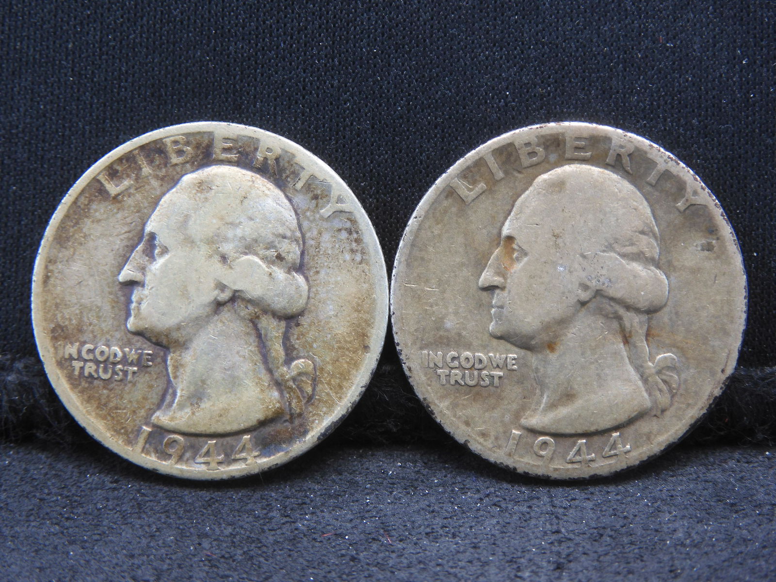 Two 90% Silver Washington Quarters D&S (1 of 2)