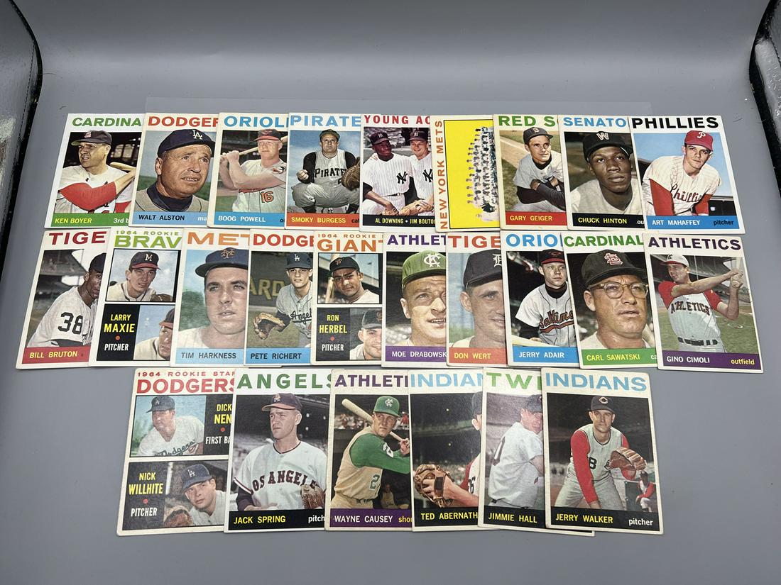 Lot of (25) 1964 Topps Baseball Cards W/ Some Stars - Varying Conditions (1 of 1)