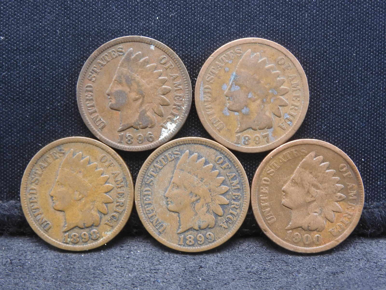 1896-1900 Indian Head Cents - 5 Consecutive Dates (1 of 2)
