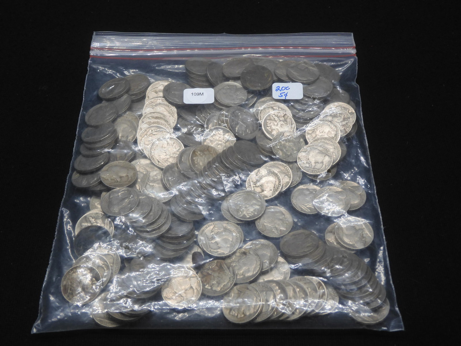 (200)  Full Date Buffalo Nickels   Mixed Dates (1 of 4)