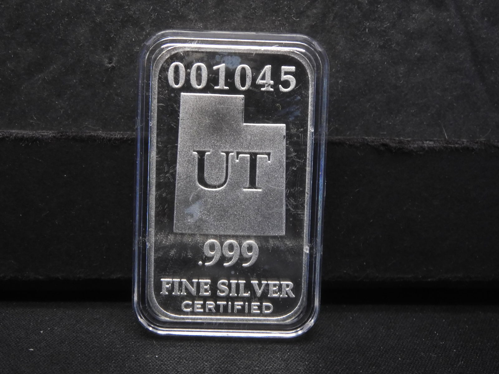 US State 1 oz Silver Bar Utah (1 of 2)