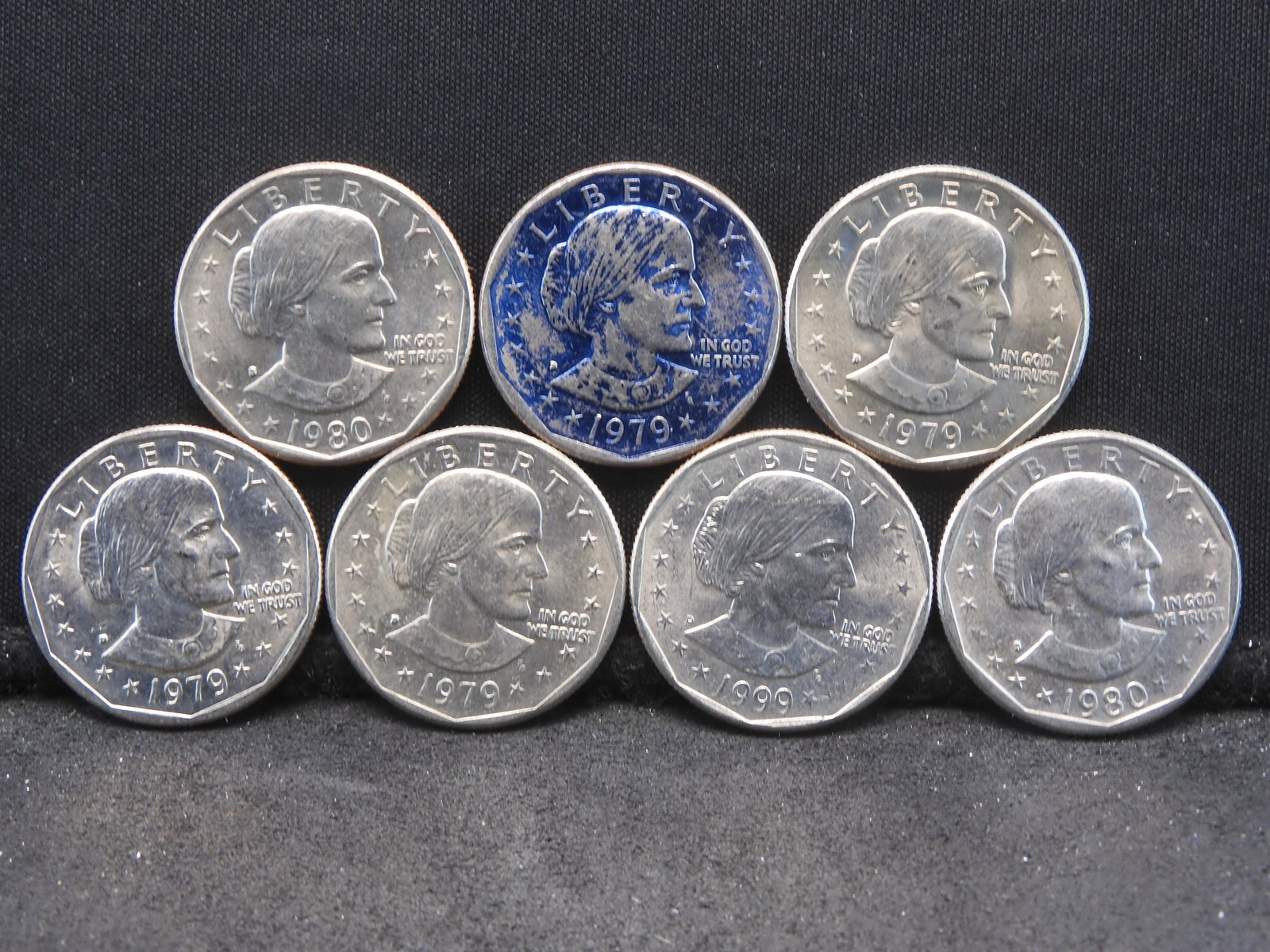 (7) Susan B. Anthony Dollars Mixed Dates: (7) Susan B. Anthony Dollars Mixed Dates