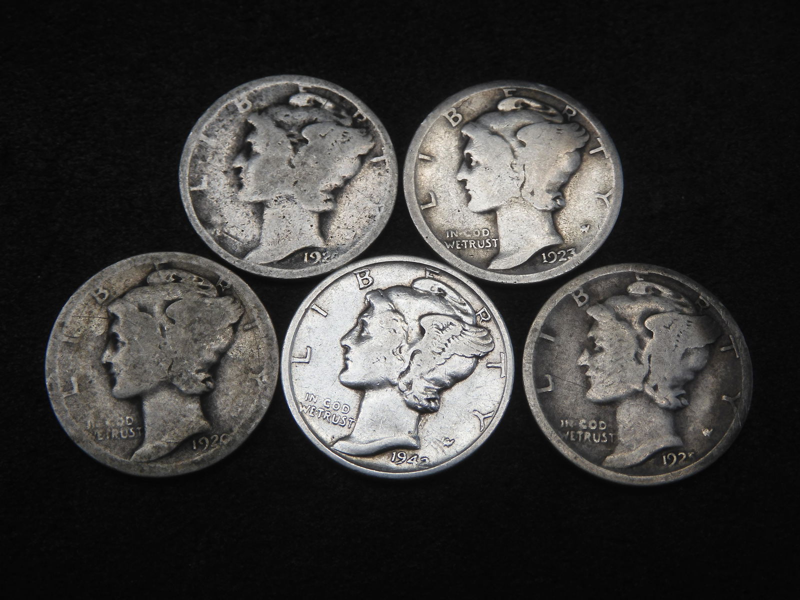 Five Mercury Dimes Mixed Dates (1 of 2)