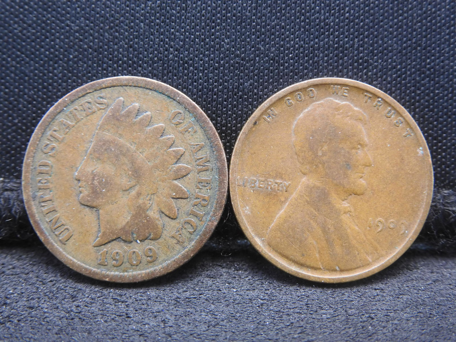 1909 Indian Penny & 1909 Wheat Penny - Last Year/First Year Set! (1 of 2)