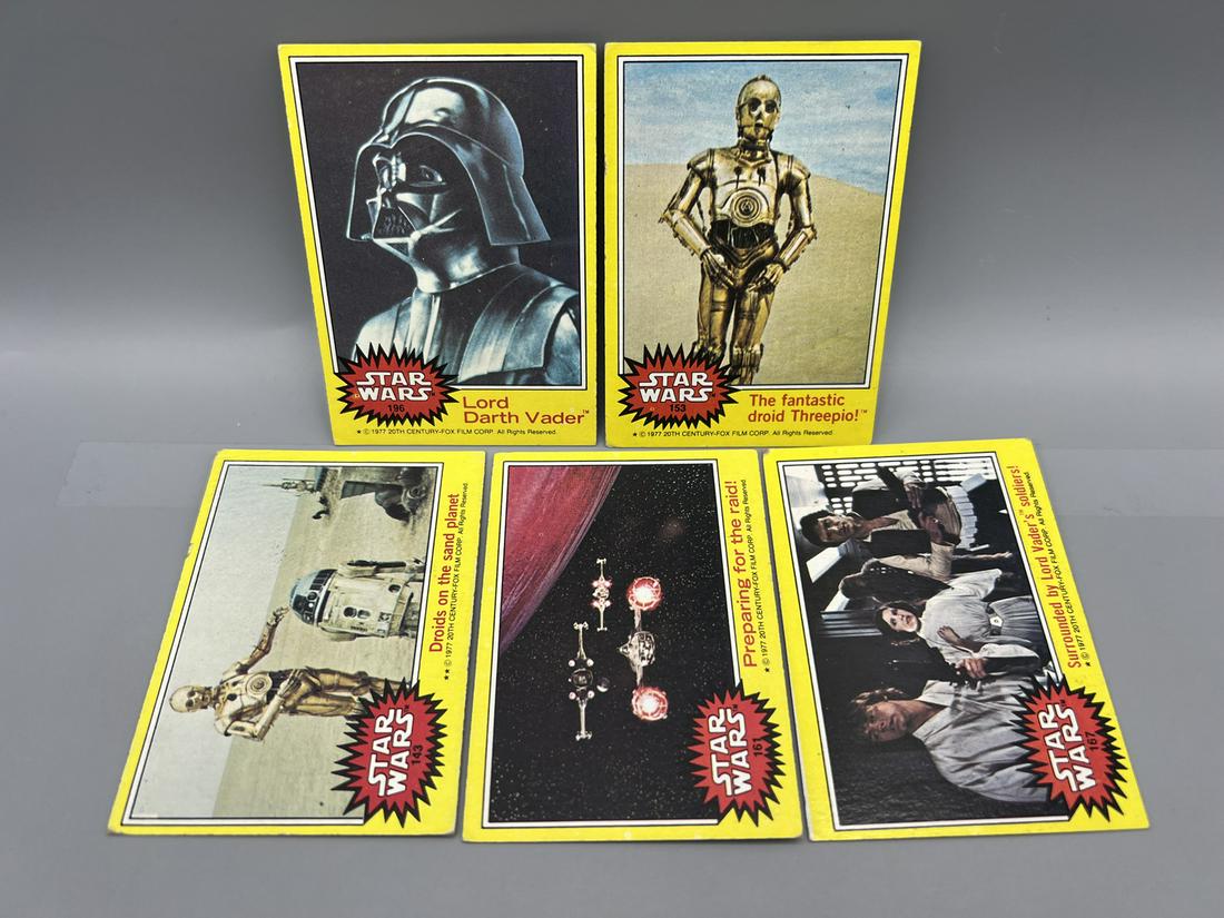 Lot of (5) 1977 Topps Star Wars Cards - Varying Conditions (1 of 2)