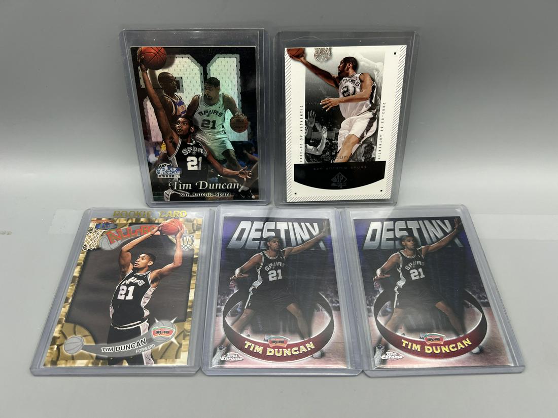 Lot of (5) Tim Duncan Basketball Cards W/ Inserts & Rookies (1 of 2)