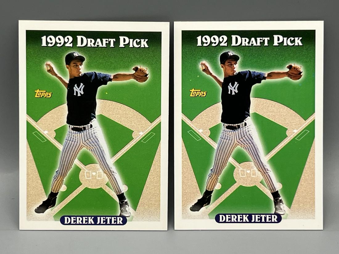 Lot of (2) 1993 Topps Derek Jeter RCs #98: Lot of (2) 1993 Topps Derek Jeter RCs #98