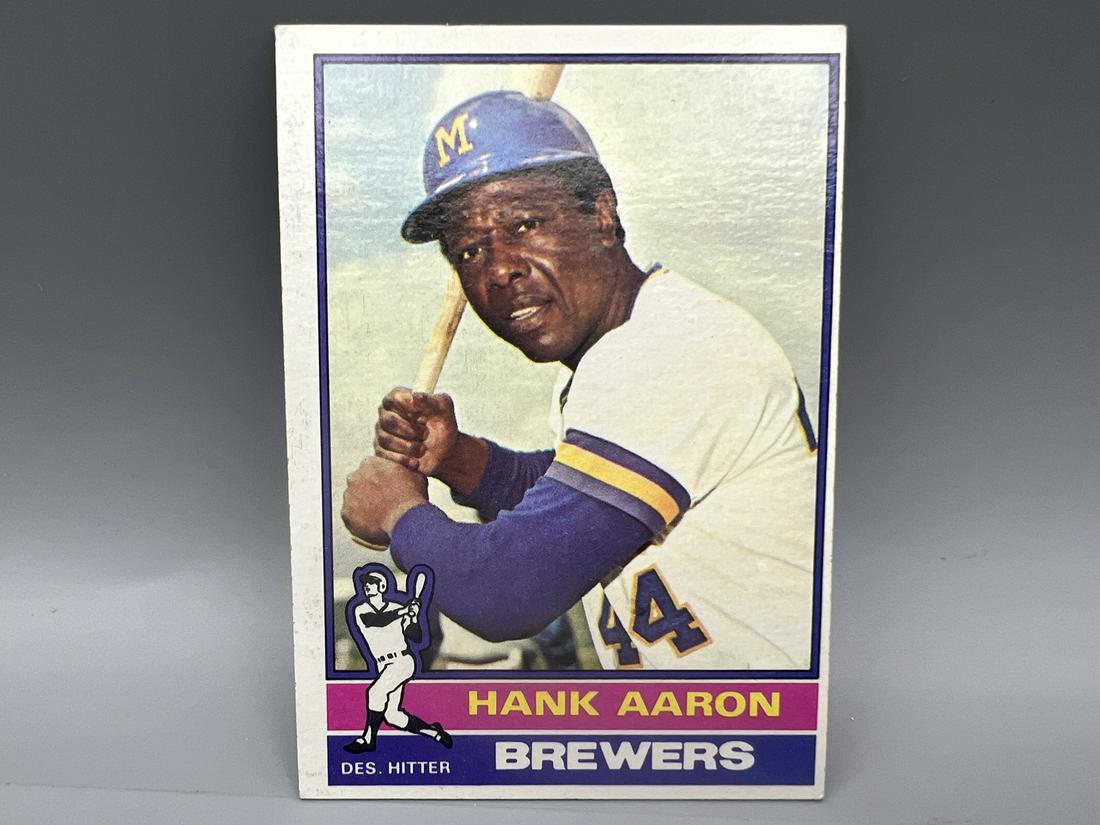 1976 Topps Hank Aaron #550 (1 of 2)